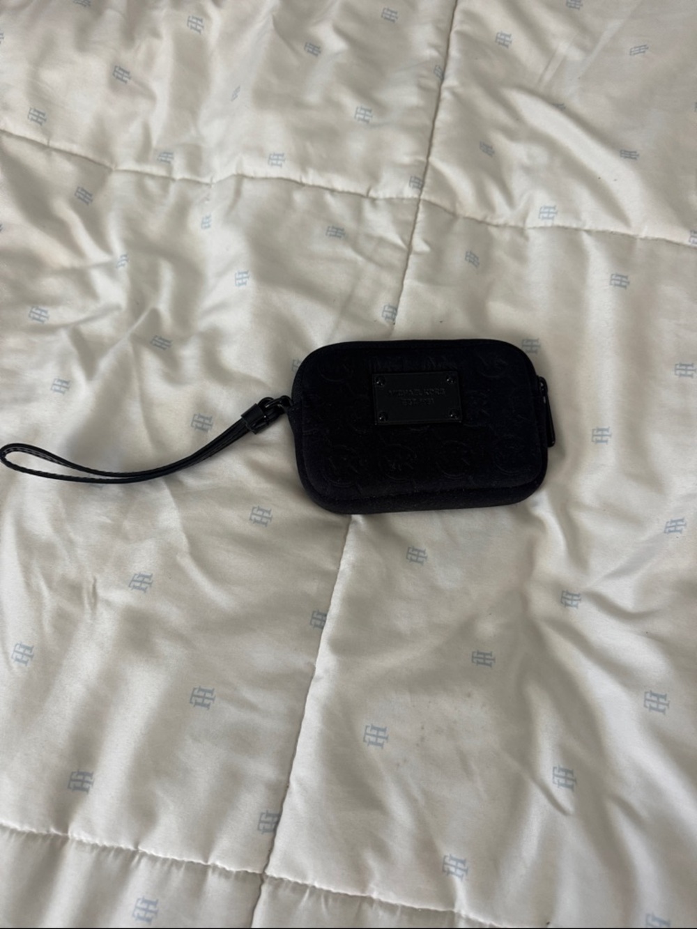 Micheal Kors Black Wristlet Pouch